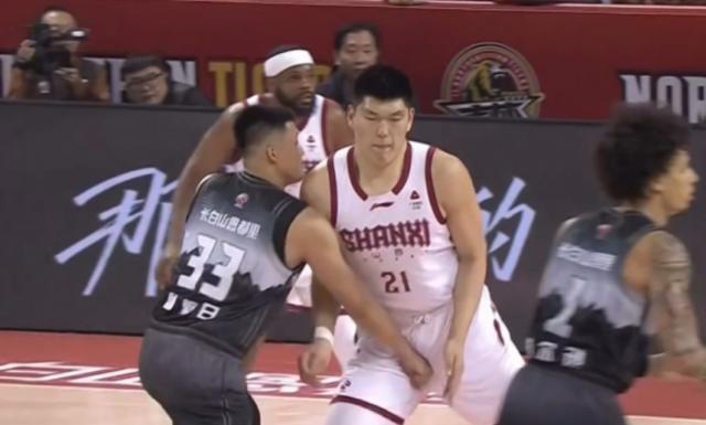 乐鱼-拳击刘传兴下体 官方：曾繁日停赛2场&amp;罚款10万元